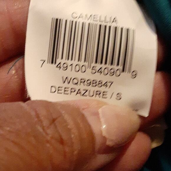 BcbgMaxAziria Camellia Women's Teal Green Sleeveless Jumpsuit Size Small - Picture 9 of 11